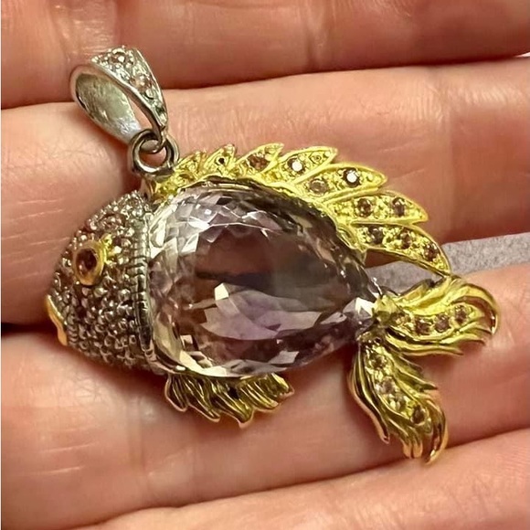 Stunning 15 carat Ametrine Fish Pendant - Picture 3 of 3